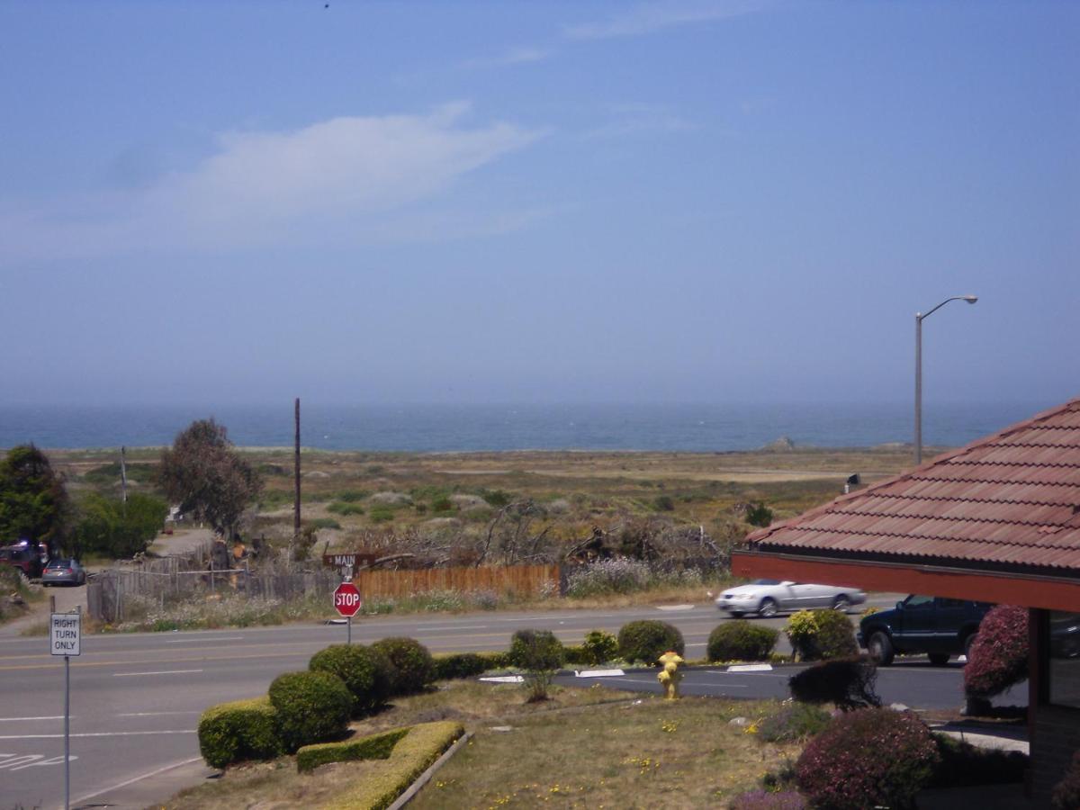 Super 8 By Wyndham Fort Bragg Exterior foto